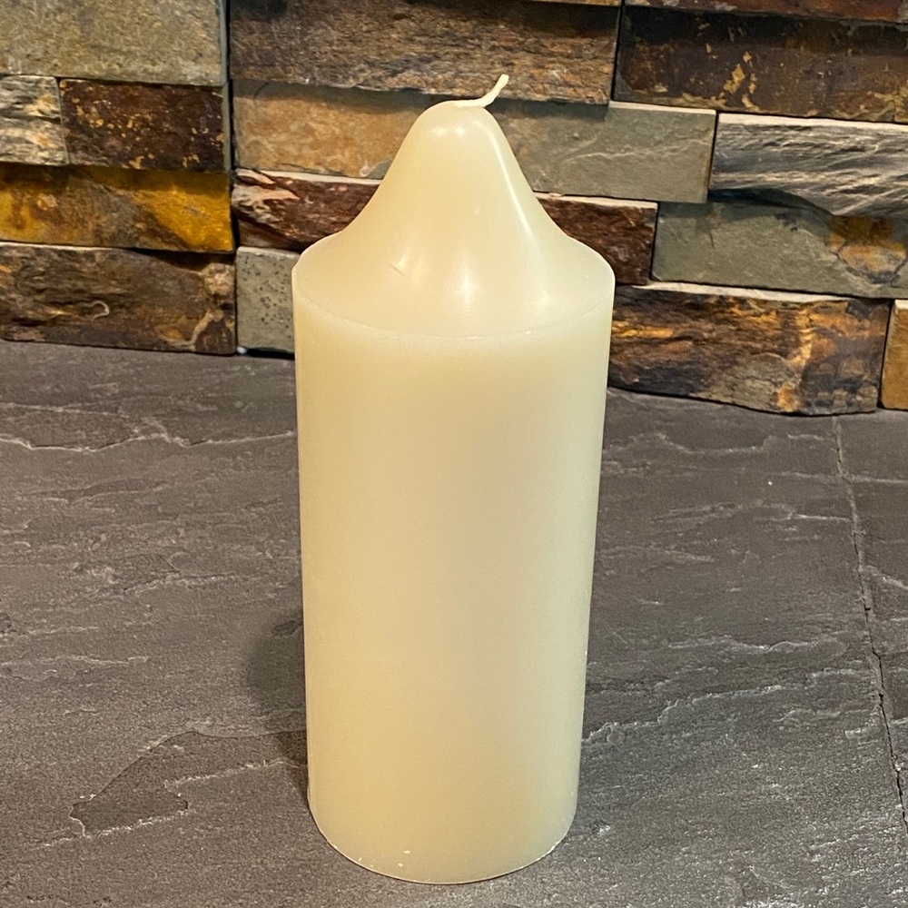 Partylite ~ 3 X 7 Ginger Currant Pillar Candle ~ Brand New